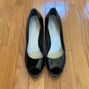 Nine West High Heels. Opened toe. Peep toe.